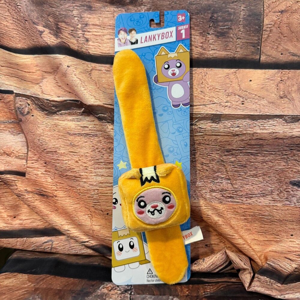 LankyBox Series 1 Slap Bracelet Foxy Plush Mystery Toy Bonkers NWT Official New